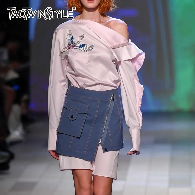 TWOTWINSTYLE юбка комплект из двух предметов для женщин вышивка оборки открытые плечи