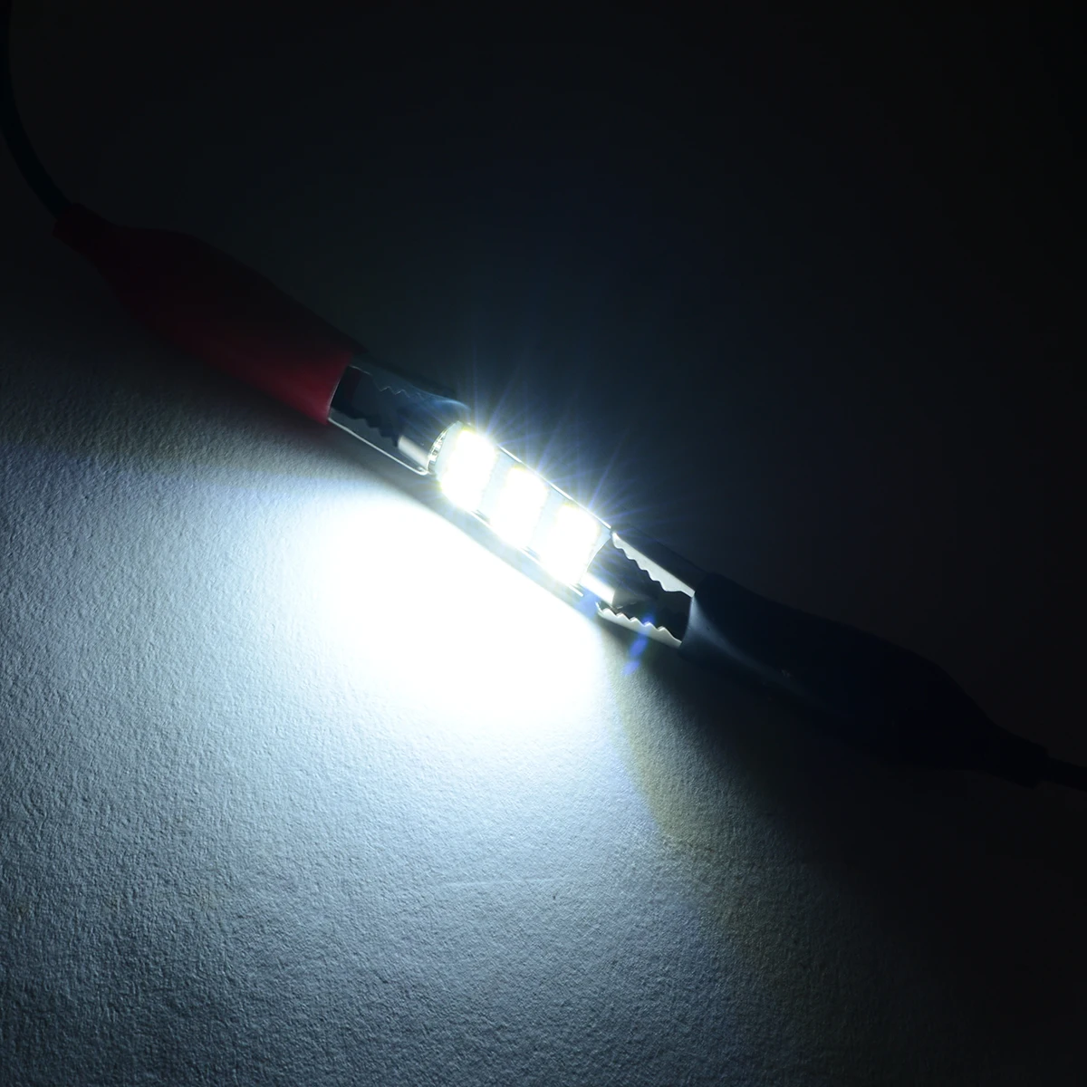 

2pcs 42mm Festoon 5630 9LED Canbus Dome Interior Light Bulb White Auto Interior Doom Lamp Car Styling Light
