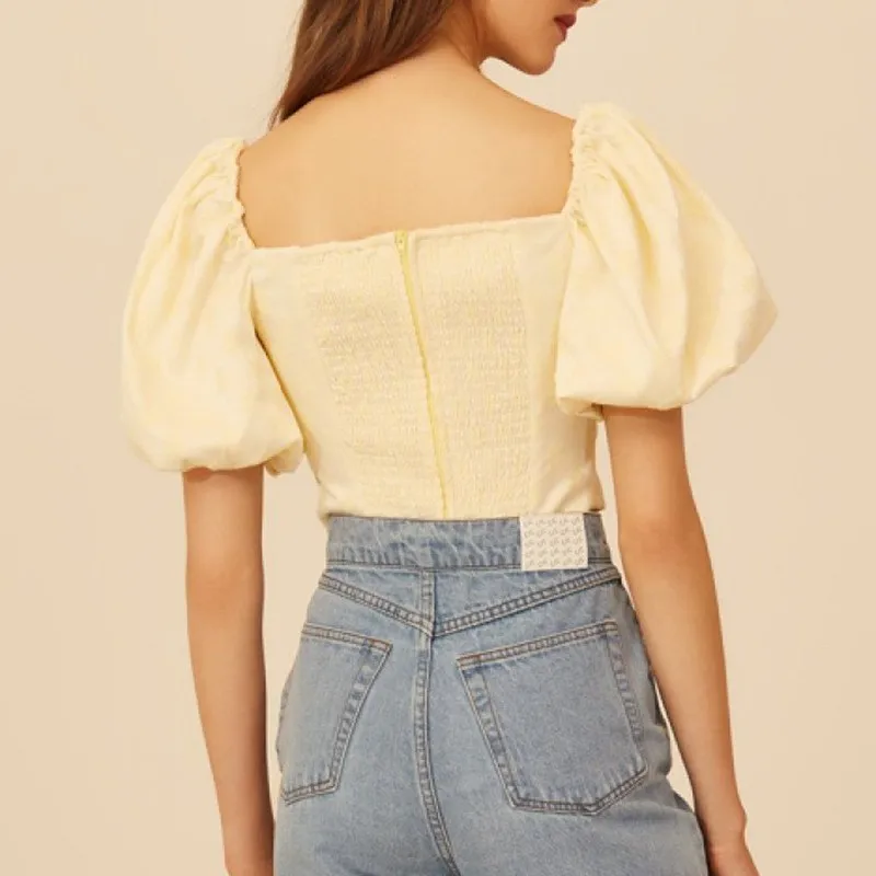 Женская блузка с квадратным вырезом TWOTWINSTYLE Весенняя однотонная короткая пышными