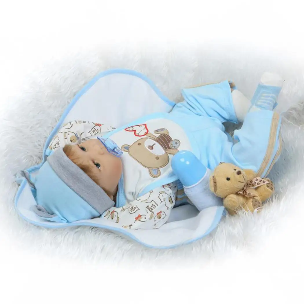 Детские мягкие силиконовые реалистичные с одеждой Reborn от 2 до 4 лет коллекционные