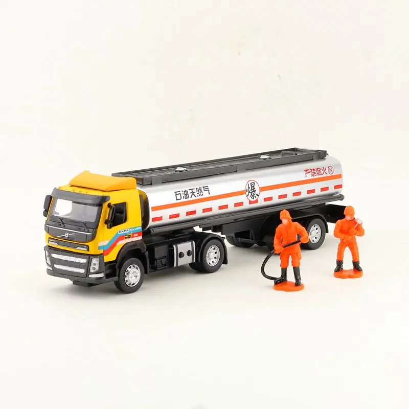 Масштаб 1:50/литая модель/Грузовик Volvo с топливным баком/Инженерная игрушка/звук и
