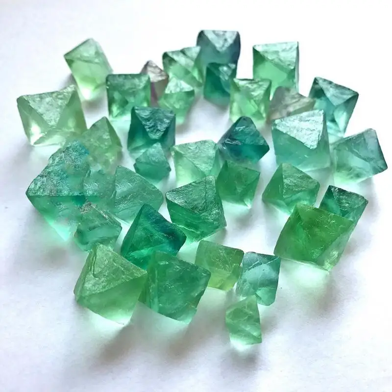 Натуральный октахедральный цветной флюорит украшение из драгоценного камня