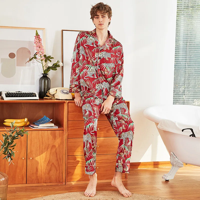 Wholesale Pajamas Sets Spring Autumn Style Men's printing  Set Silk Sleepwear Men Sexy Modern Style Soft Cozy Satin Nightgown