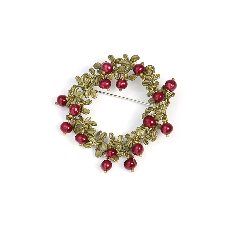 

Free shipping natural peals cranberry wreath Natural elements flower brooch
