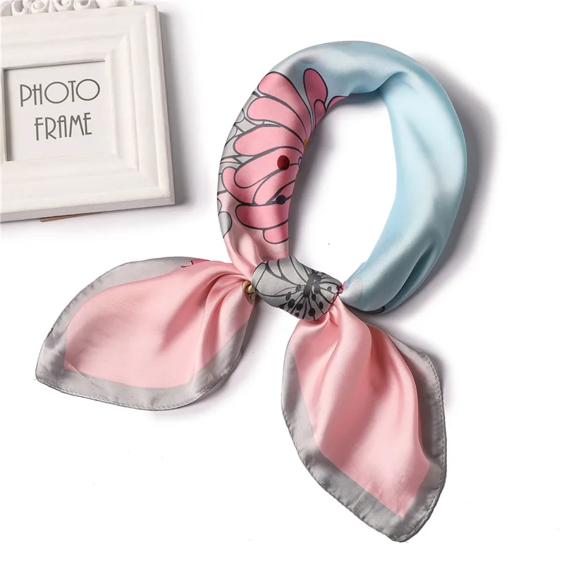 2019 New Square Women's Silk Scarf Female Shawls Wraps Fashion Print Small Office Hair Hijabs Foulard Bandana | Аксессуары для