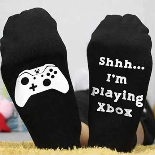 1 пара черно белых новинок не беспокоить я играю в Xbox забавные носки для мужчины и