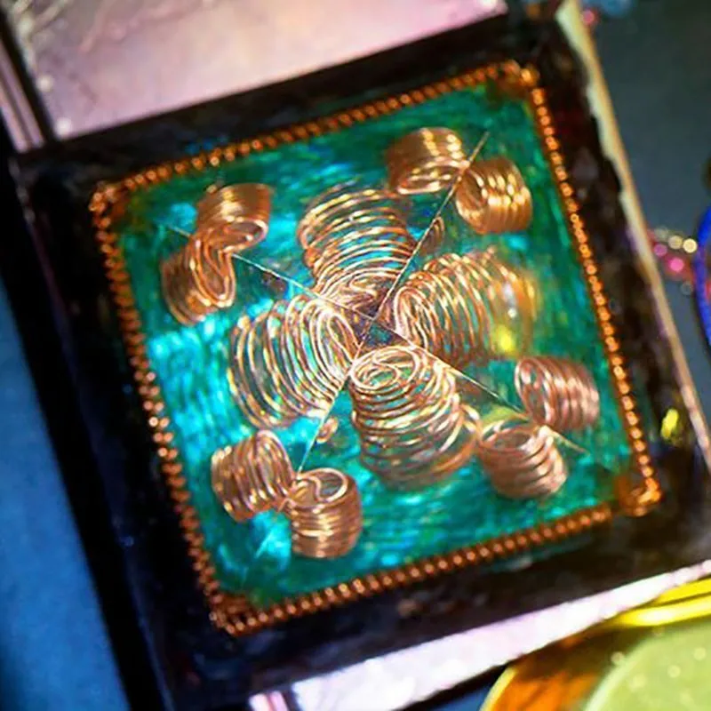 Минеральная кристаллическая чакра AURA REIKI Orgonite пирамида рейки преобразователь