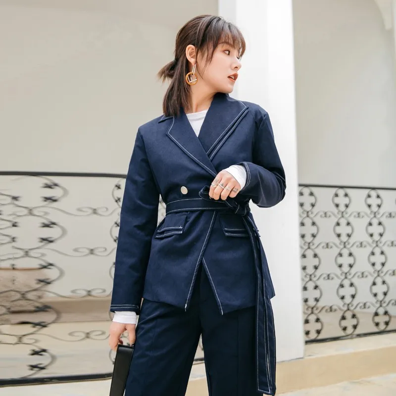 TWOTWINSTYLE комплект из двух предметов женский длинный рукав бандажный Блейзер