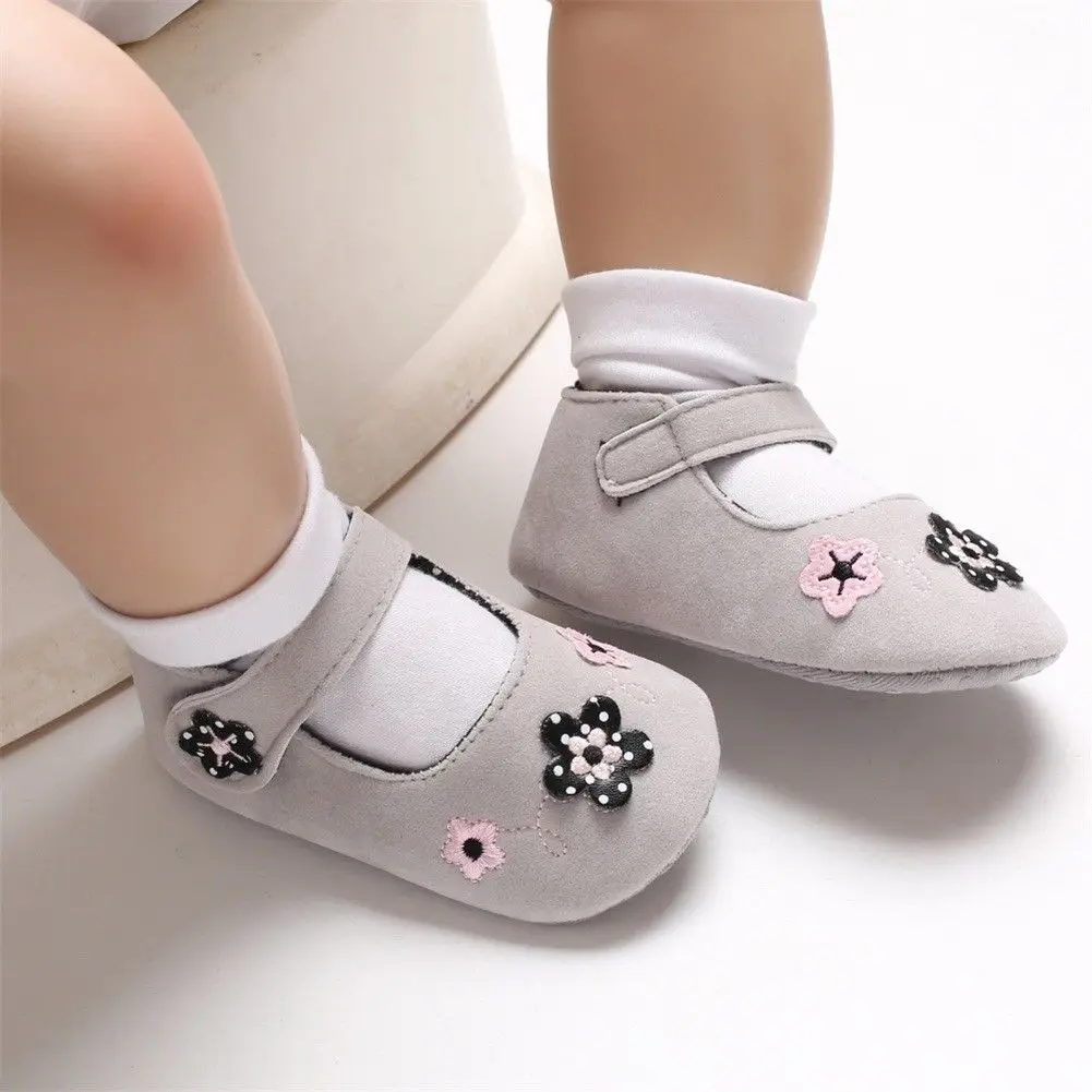 New Style Newborn Baby Girl Bow Anti-slip Crib Cotton Shoes Soft Sole Sneakers Prewalker 0-18M All Seasons Flower Cute |