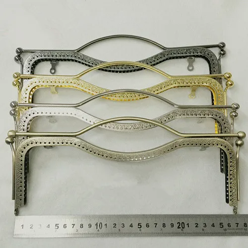 Bolsa do Fechamento do Beijo de Bloqueio Acessórios o Transporte da Gota Atacado Boca Embossing Handle Forma Metal Frame Bolsa Quadro Faça Você Mesmo 10 Pcs 20 cm