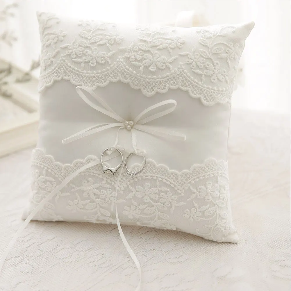 

1pc 20 x 20cm Romantic Ring Pillow with Crystal Rhinestone Ring Cushion Wedding Marriage Celebration DIY Decoration Supplies