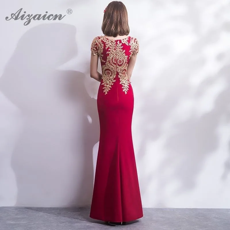 2019 Modern Red Bride Embroidery Long Cheongsam Women Chinese Traditional Wedding Dress Qipao Oriental Style Evening Dresses |