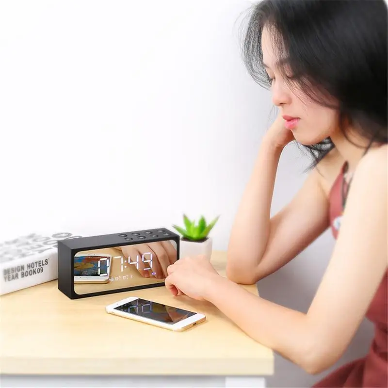Портативный динамик беспроводной Bluetooth плеер 3D стерео HD звук объемный домашний
