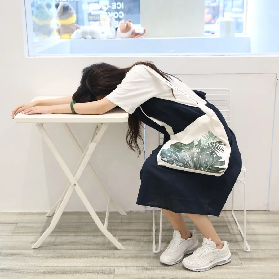 Korean Version Of The Versatile Canvas Shoulder Bag For Women Leaf Print Messenger Large Capacity Daily Student Shopping | Багаж и сумки