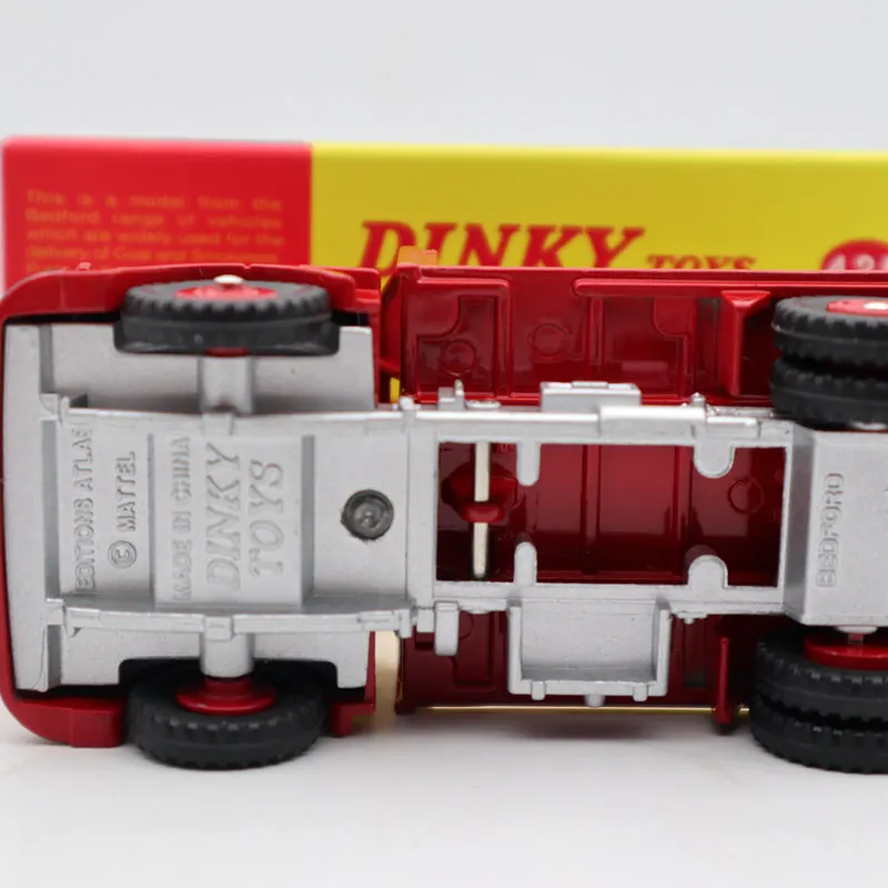 Игрушки Atlas Dinky 425 Beford TK уголь с угольными мешками и весами литые модели
