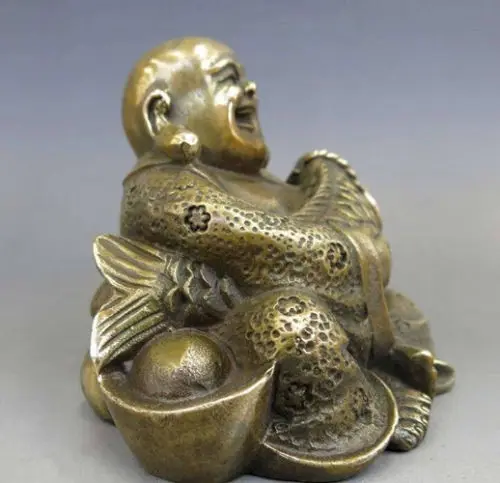 Коллекция китайская латунная резная статуя Будды Maitreya Happy Buddha обнимающая рыбу