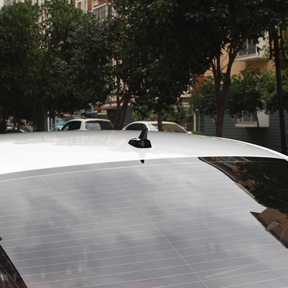 Антенна с плавником акулы на крыше автомобиля AM/FM Высококачественная антенна