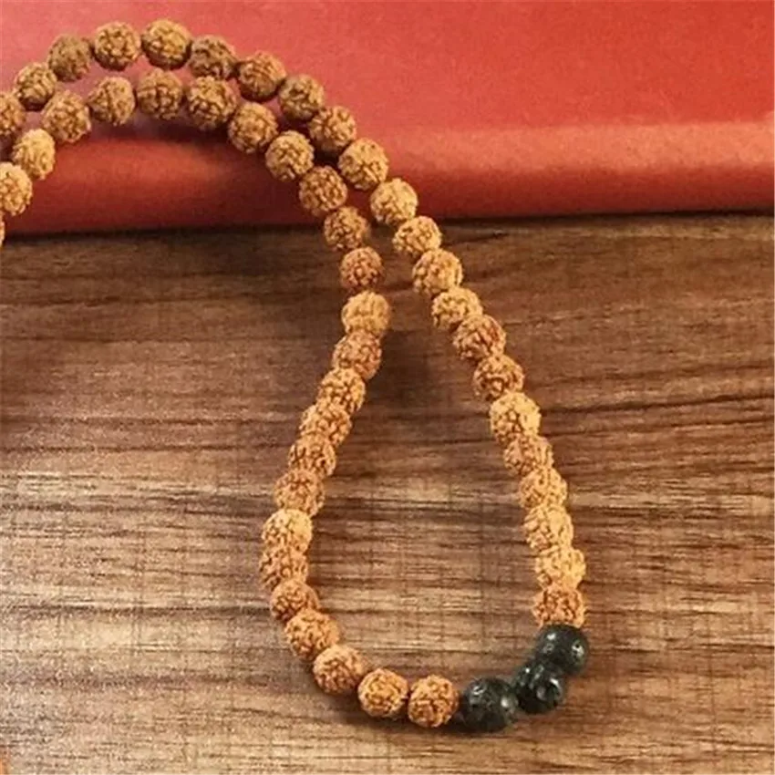Ожерелье с кисточками 8 мм черная лава Rudraksha | Украшения и аксессуары