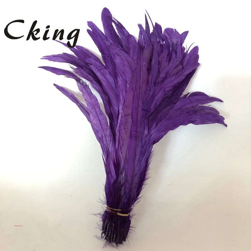

Cking Whoelsale 100pc/lot purple color Dyed rooster chicken feathers 30-35cm 12-14inch length Natural Chikcen Feather Plumages