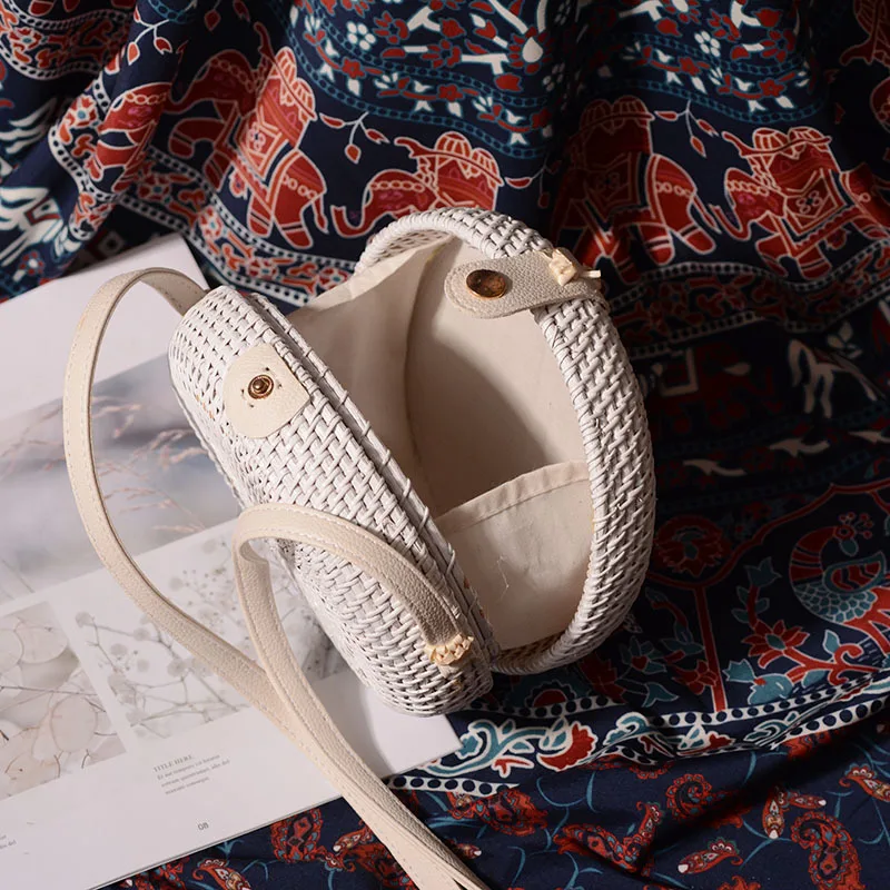 Новинка-белая сумка из ротанга богемная Женская винтажная Соломенная пляжная