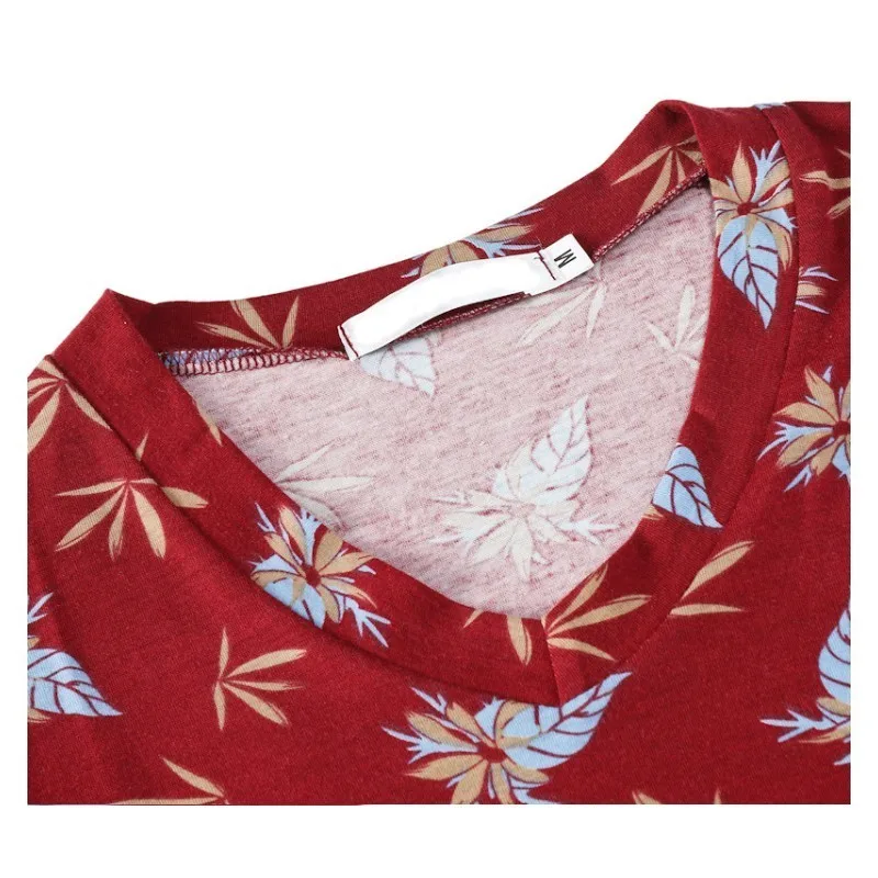

Summer Men's T Shirt New V-neck Print Short Sleeve Casual Shirts Thin Fashion Beach Clothing Male Slim Pullover Tshirt