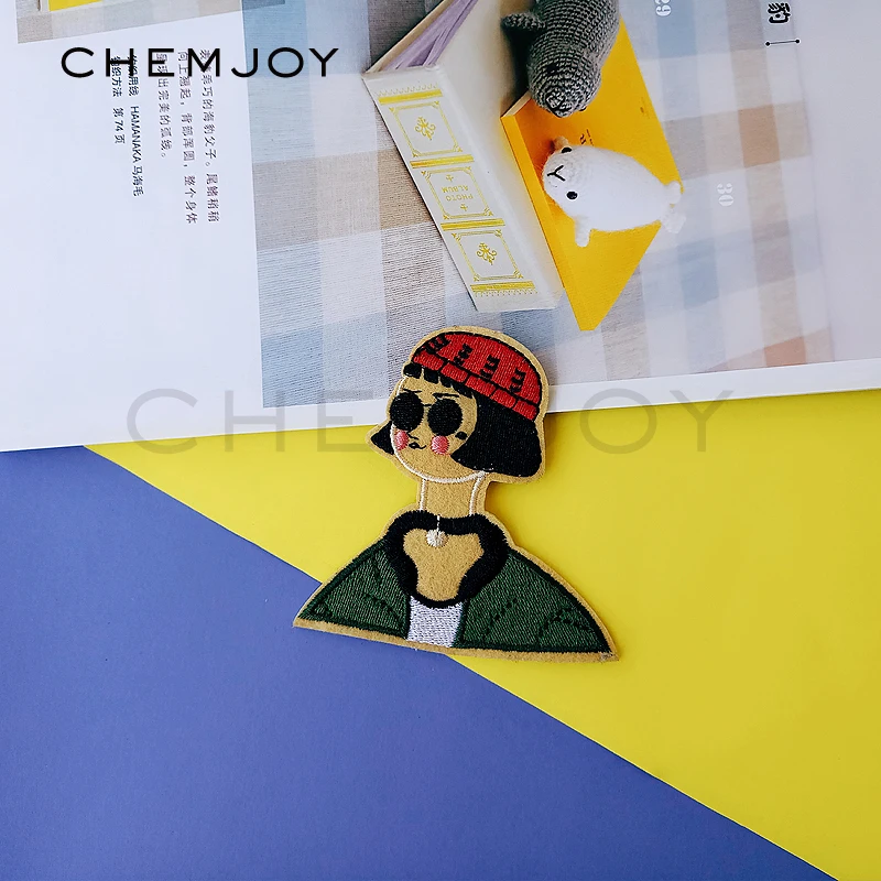 Набор 2 нашивки с вышивкой персонажа из фильма глажка аппликацией мультфильма