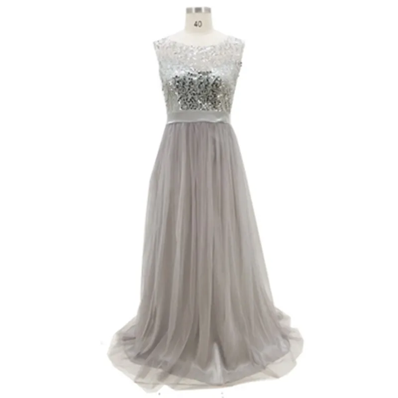 Женское длинное кружевное платье с блестками серебристое облегающее вечернее