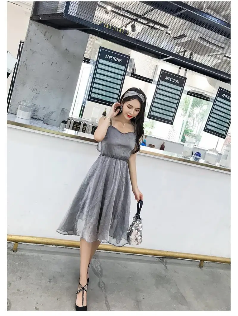 

2018New Summer Fashion Woman Lolita Lace Embroidery Sandy beach Dress Backless Camisole Comfortable and Beautiful Skirt