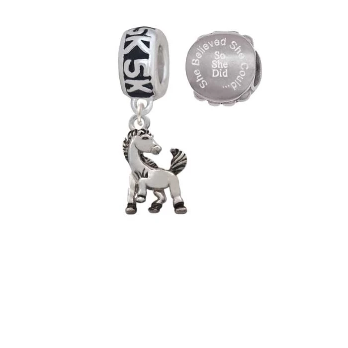 Silvertone маленький Мустанг-талисман 5 K Run она считала что может очаровать бусы (набор