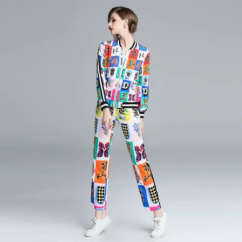 Женская куртка с геометрическим принтом костюм из топа и штанов роскошный