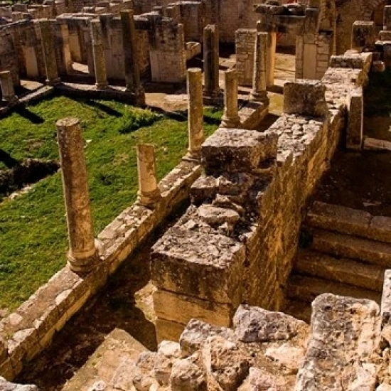 Древняя архитектура римские бордели Dougga Тунис плакат печать Биллом Bachmann (11x17) |