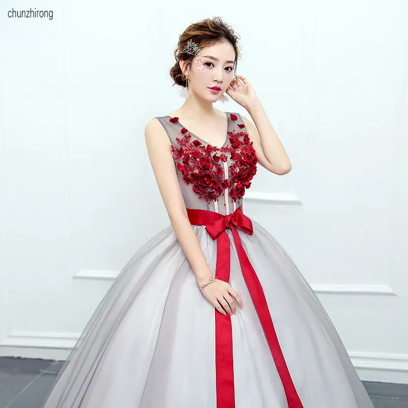 Бальные платья с v-образным вырезом из тюля аппликацией в виде цветов Vestidos De 15 Anos