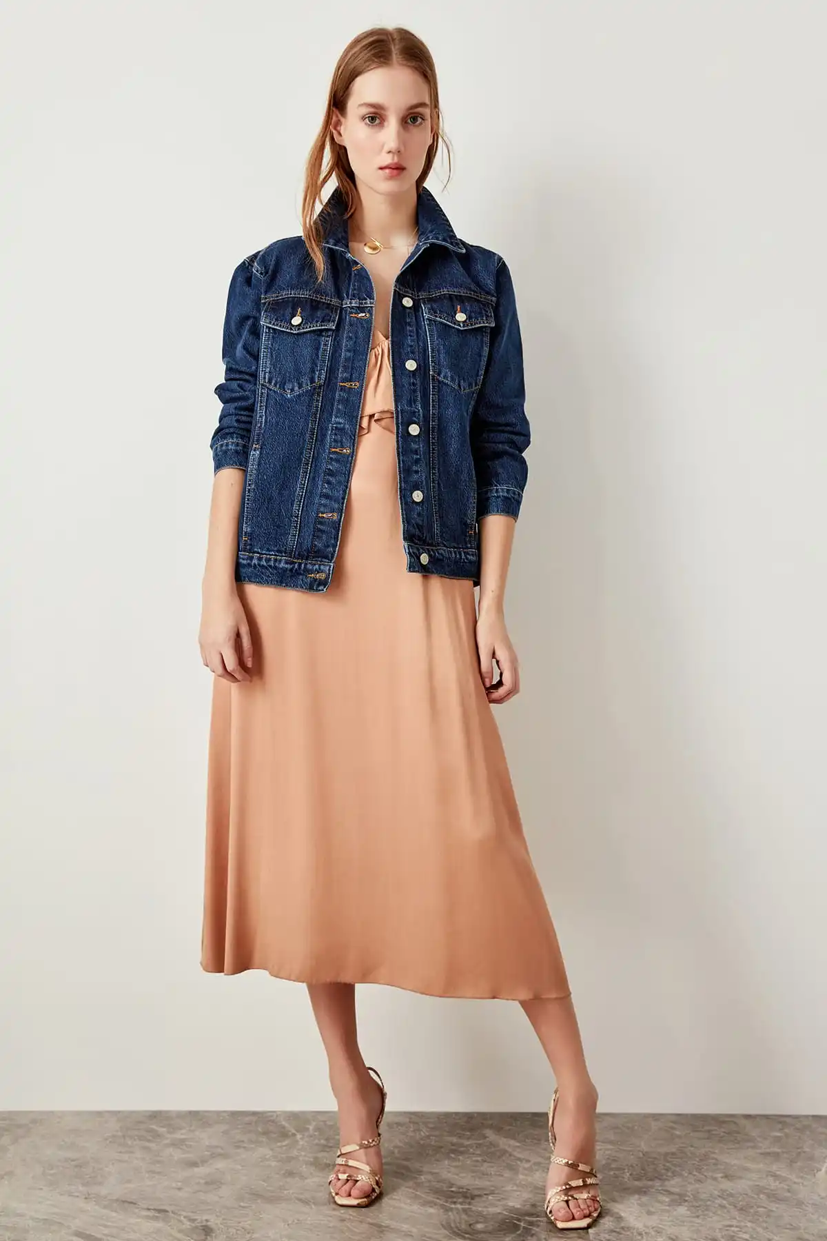 Trendyol Dark Blue Denim Jacket TCLSS19LR0072 | Женская одежда