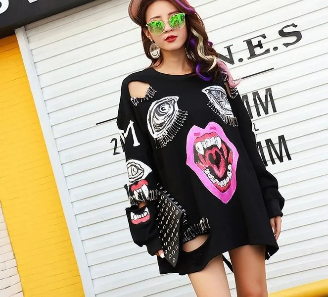 2018 Spring Black Hole Sweatershirt Women Cutout Hoody Feminno Loose Red Lip Shirt Vampire Print Clothes Casual Hip Hop Tops | Женская