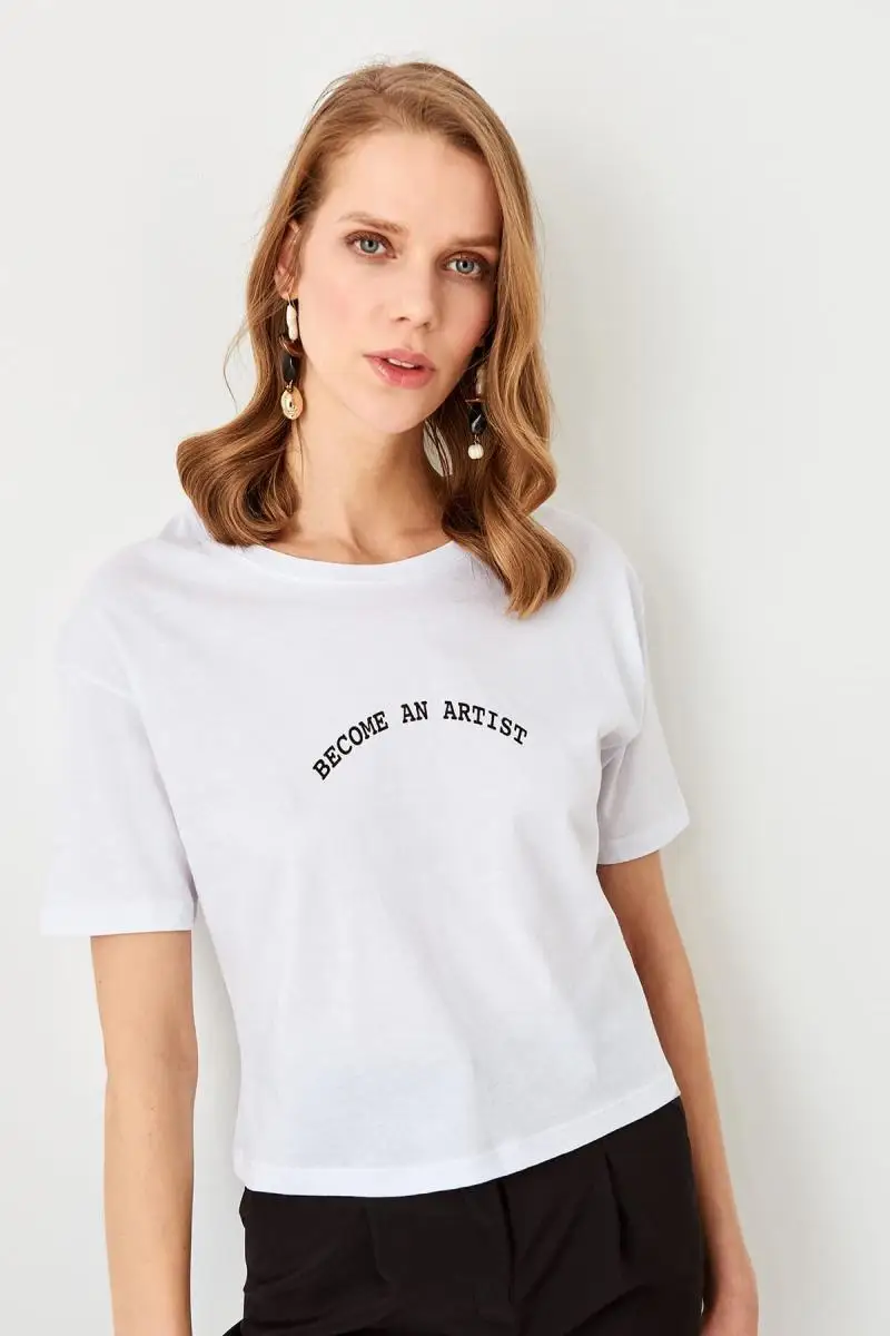Trendyol белый печатных укороченный трикотажная футболка TWOSS19BX0111|Футболки| |