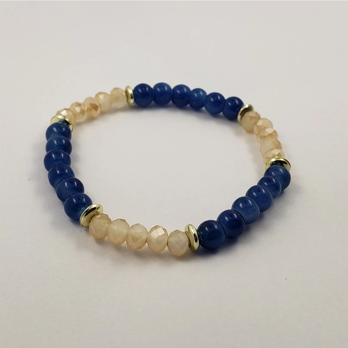 4 шт./компл. Многослойные хрустальные бусины оставляют женские жесткие браслеты