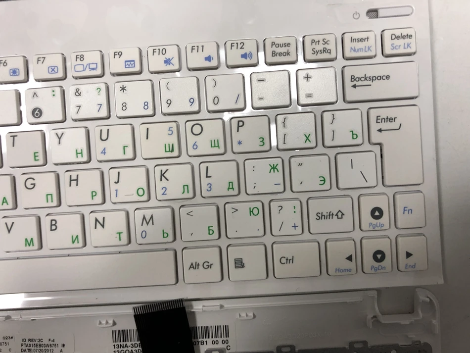 Русская клавиатура для ноутбука ASUS Eee PC 1015 1015B 1015BX 1015PW 1015CX 1015PD 1011 1015PX белая с рамкой
