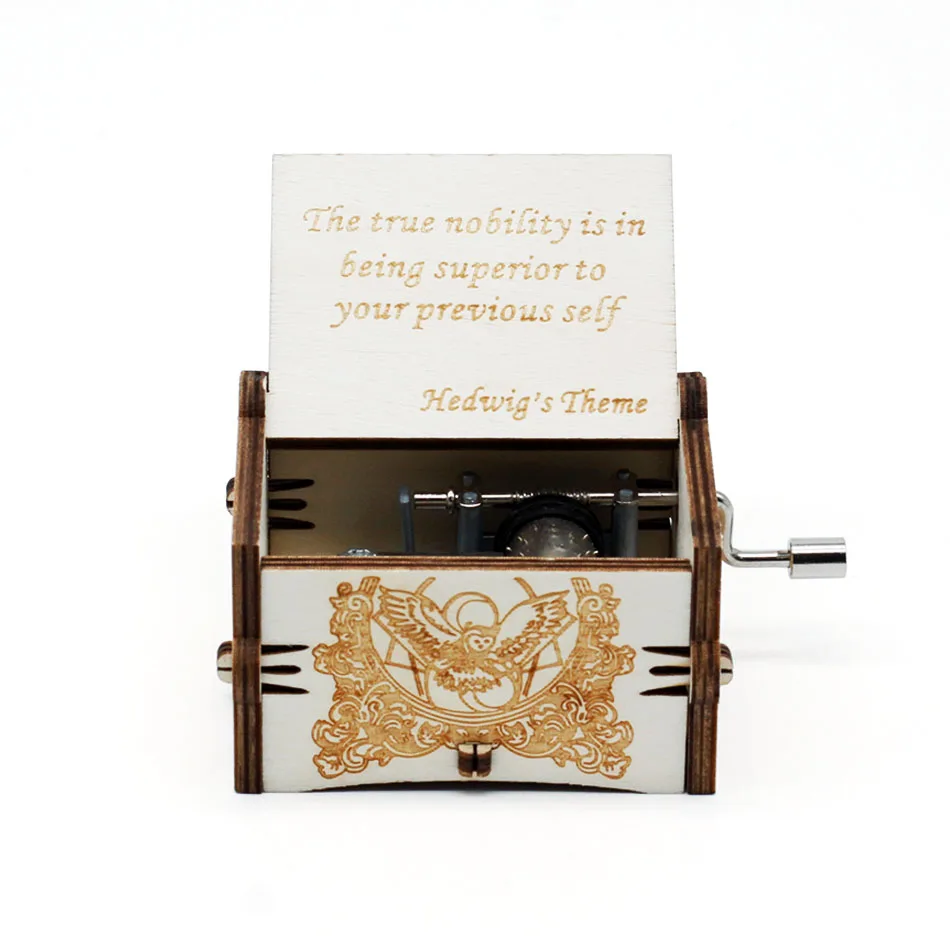 Анонимная Музыкальная шкатулка с резьбой по дереву|Музыкальные шкатулки| |