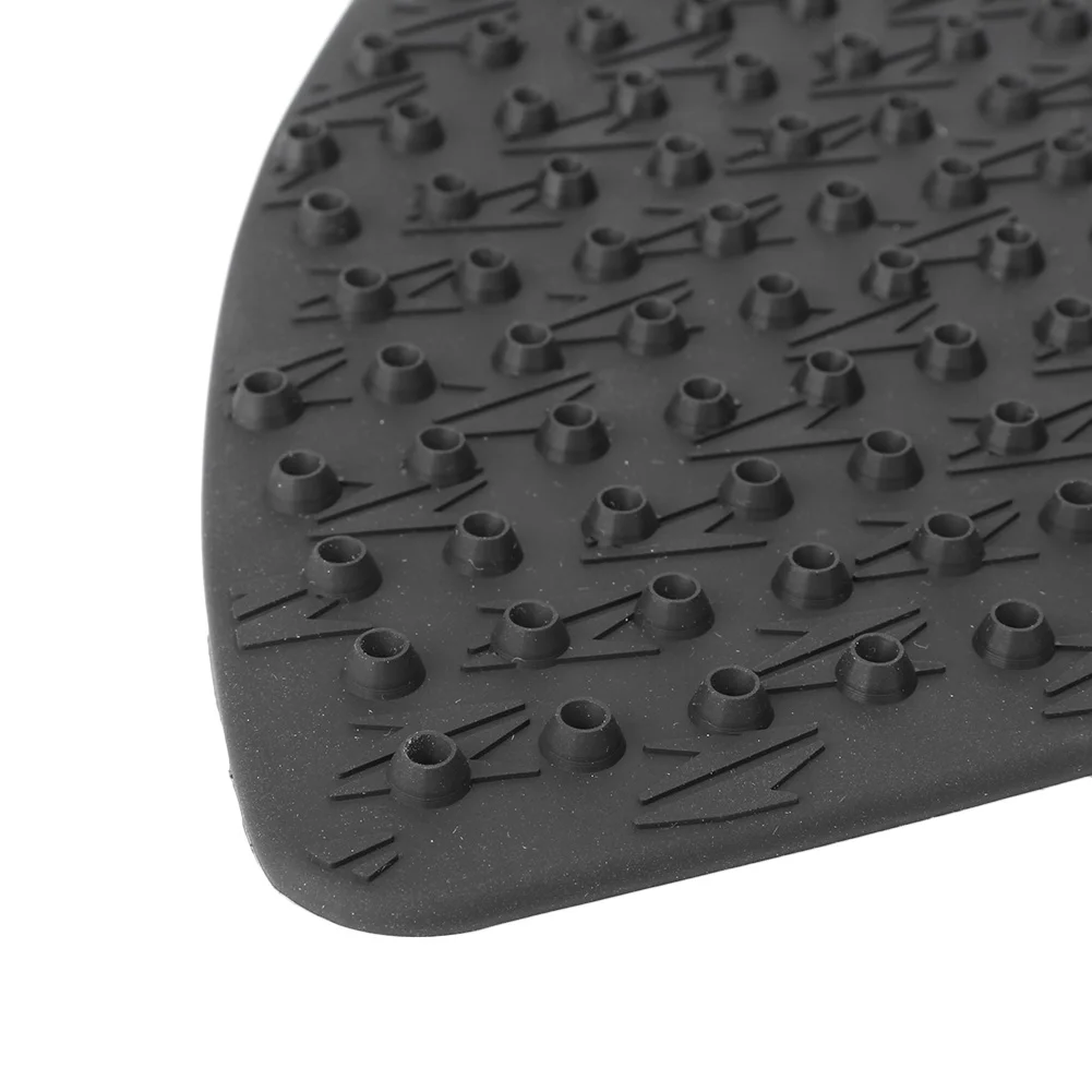 

For Kawasaki Z650 Z650 2017 2018 Anti Slip Sticker Tank Traction Pad Side Knee Grip Protector Motorbike Spare Parts Accessories