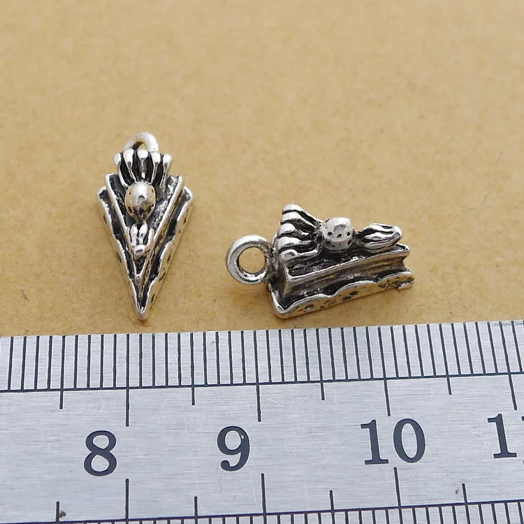 

100pcs Exquisite cake charm 8*16mm Antique silver pendants Handmade accessories craft Jewelry Making bracelet necklace anklet