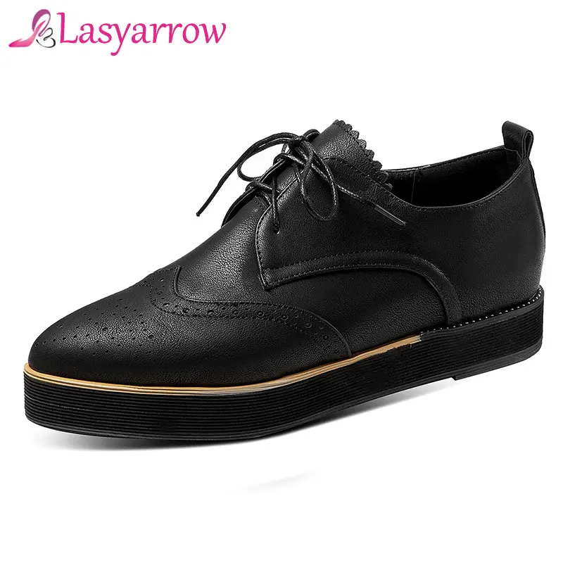 Женские повседневные туфли Lasyarrow модные на плоской платформе с заостренным