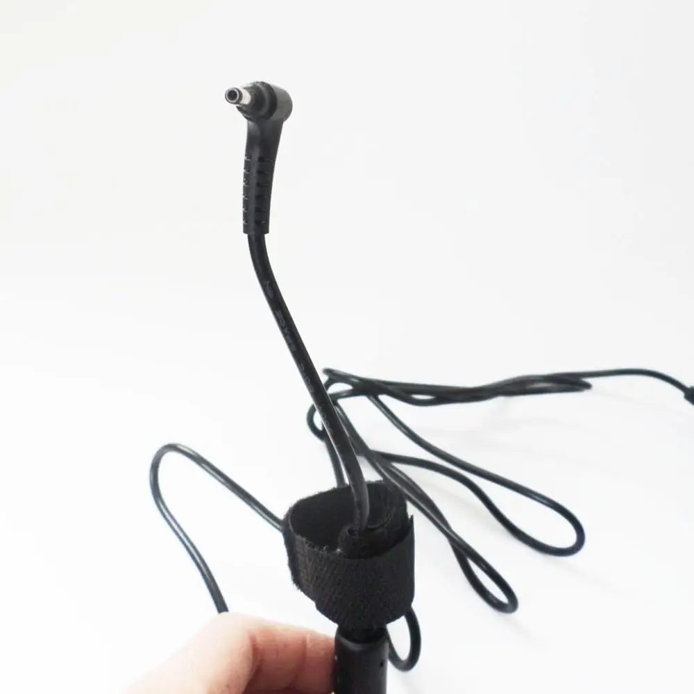 Зарядное устройство 100 ~ 240 В адаптер переменного тока для Samsung серии 5 XE500C21 A04US 300U1A