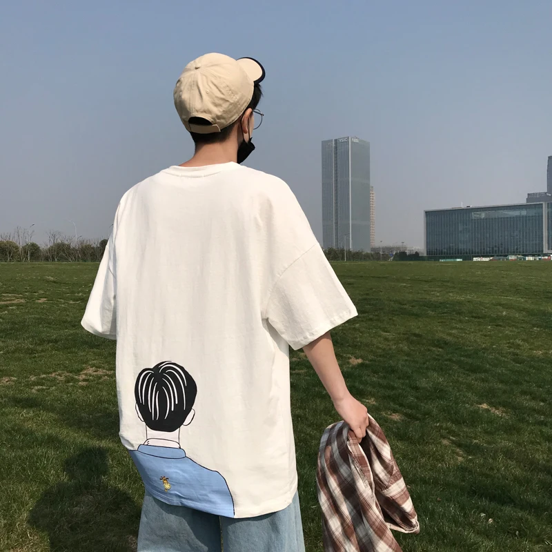 Мужская футболка с рисунком хлопковая короткими рукавами белого/черного цвета