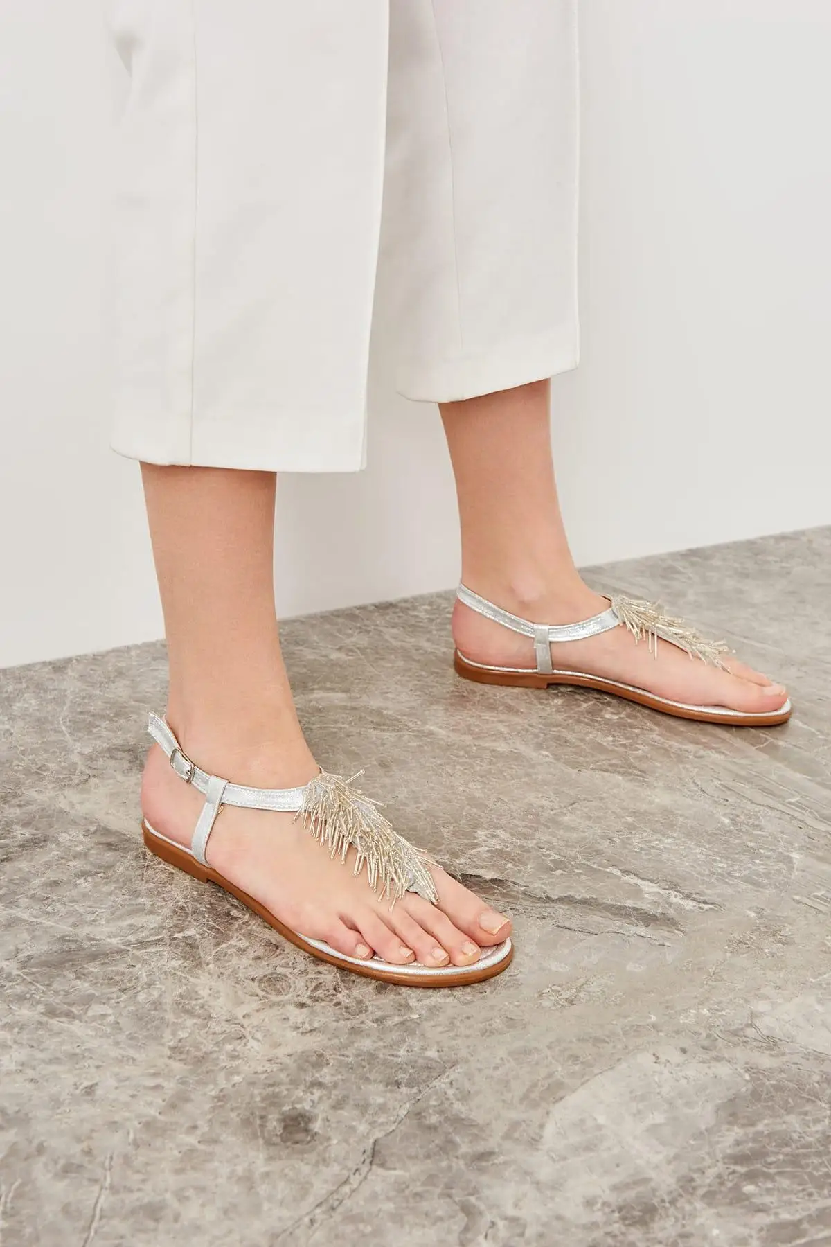 Trendyol серебряные женские босоножки TAKSS19YS0023 | Обувь