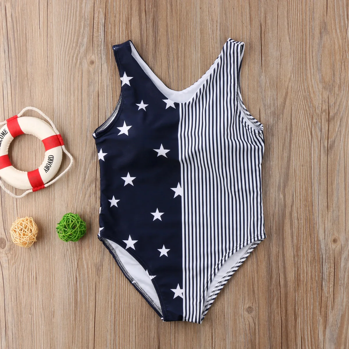 Одинаковый цельный купальник для мамы и дочки Купальник в полоску со звездами