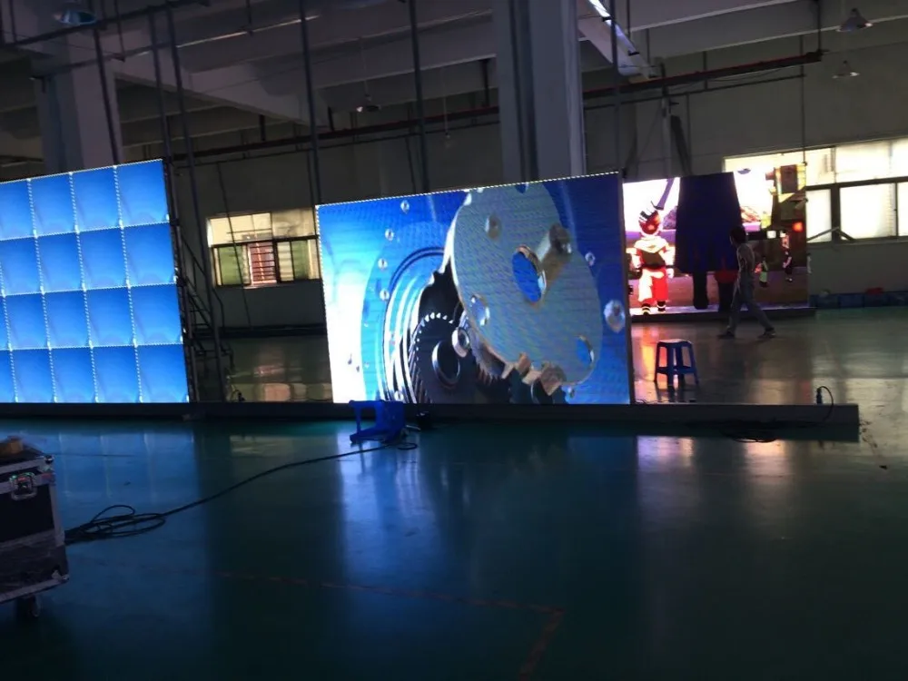 Быстрая установка Аренда полноцветная светодиодная панель RGB P10 мм 960x960 1/4