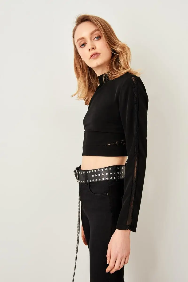 Trendyol Черная задняя часть птичий глаз и кружевная деталь Bluz TWOSS19EH0161| |
