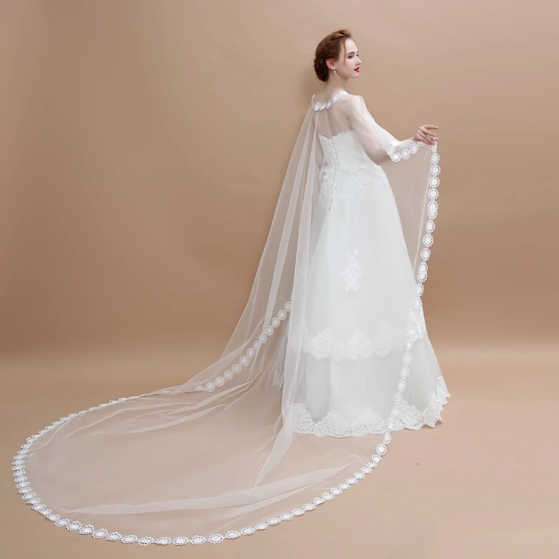 2018 New Long Wedding Cloak White Lace Appliques Bridal Wrap Vestidos Cape Shrug Accessories Women Costume Cover Up Handmade | Свадьбы и
