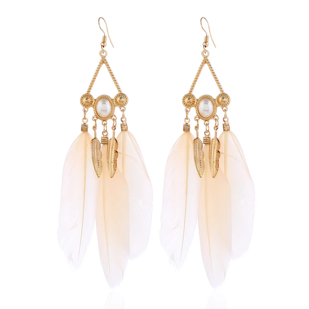 New Style Woman's Bohemian Tassle Feather Pendant with Pearl Alloy Drop Dangle Earrings Bijoux Jewelry Accessories |