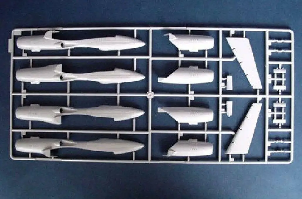Трубчатый 1/72 01609 Tupolev Tu 142MR Bear J|Наборы для сборки моделей| |